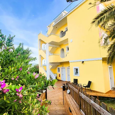 Claudiagapi Apartments Korfu Agios Stefanos Avliotes  Exterior foto